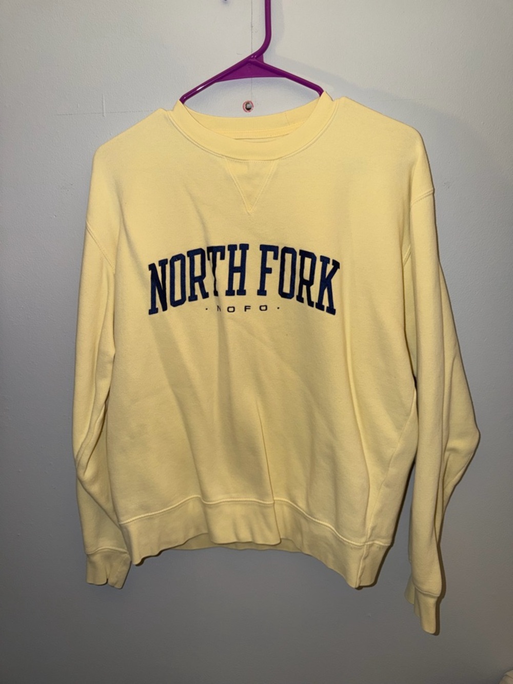 North fork nofo li Crewneck Sweatshirt in Pale Yellow